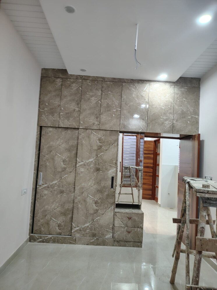 undefined, dhakoli 3 Bedroom 900 Sq.Ft. Builder Floor In Dhakoli Zirakpur 9125646