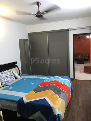 Bedroom in 3 BHK Apartment at BPTP Discovery Park, Sector 80 – for Rent