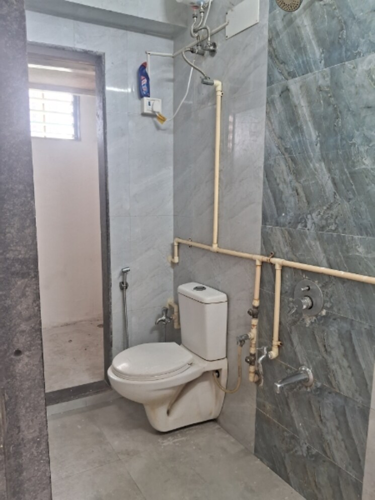 Bathroom, anand-heights 2 Bedroom 800 Sq.Ft. Apartment In Wadala Mumbai 9125695