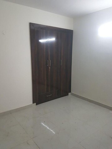 2 BHK Apartment For Rent in Emerald Anmol, Sector 88