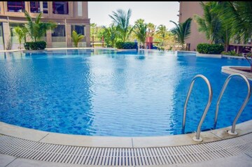 Swimming Pool in 1 BHK Apartment at Gurukrupa Marina Enclave, Malad West – for Rent