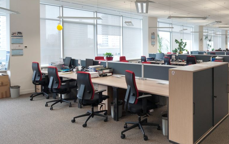 Office Space For Rent in Sumer Plaza