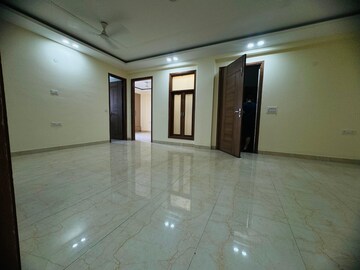 Room in 3 BHK Builder Floor at Risland Sky Mansion, Chattarpur – for Rent