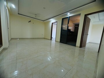 Room in 3 BHK Builder Floor at Risland Sky Mansion, Chattarpur – for Rent