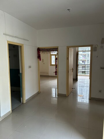 Room in 2 BHK Apartment at Devika Skypers, Raj Nagar Extension – for Rent