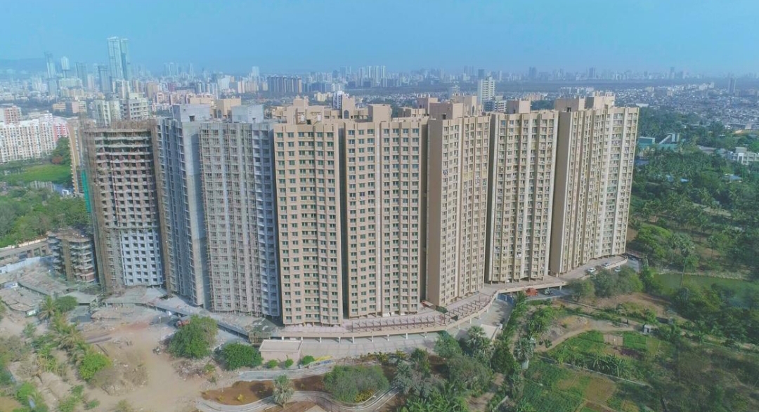 2 BHK Apartment For Rent in Gurukrupa Marina Enclave