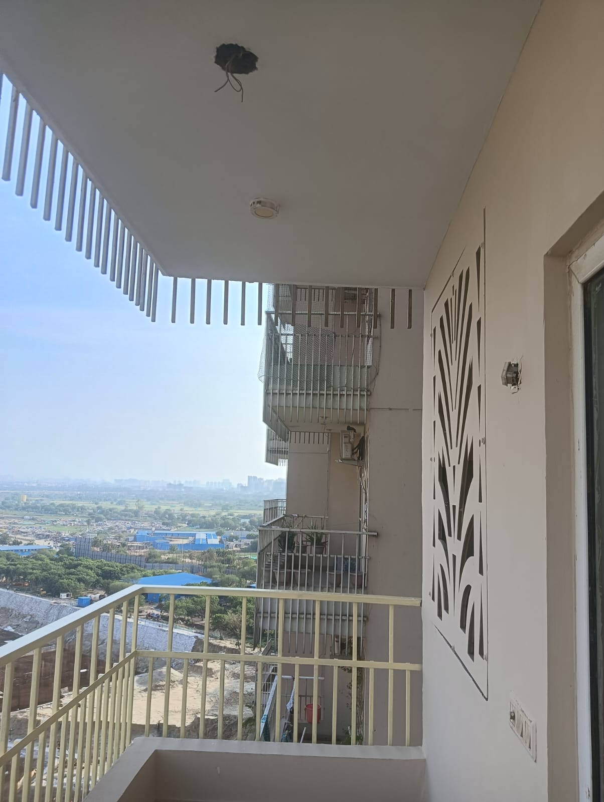 3 BHK Apartment For Sale in Amrapali Terrace Homes