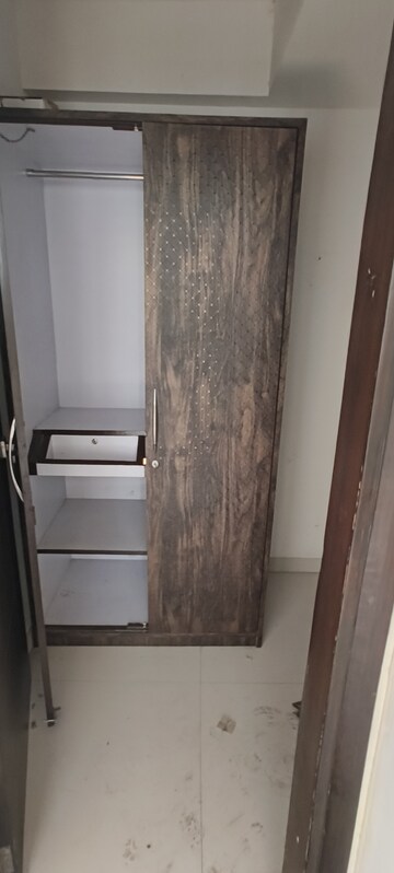 Bathroom in 3.5 BHK Apartment at Cedar Luxuria, Sanganer – for Rent