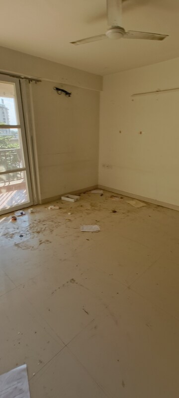 Room in 3.5 BHK Apartment at Cedar Luxuria, Sanganer – for Rent