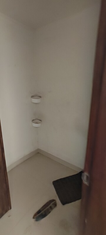 Room in 3.5 BHK Apartment at Cedar Luxuria, Sanganer – for Rent