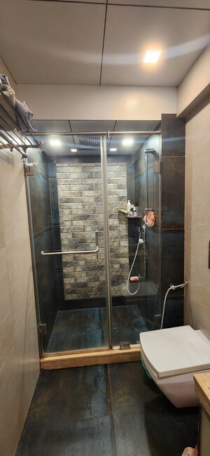 2 BHK Apartment For Sale in Borivali West