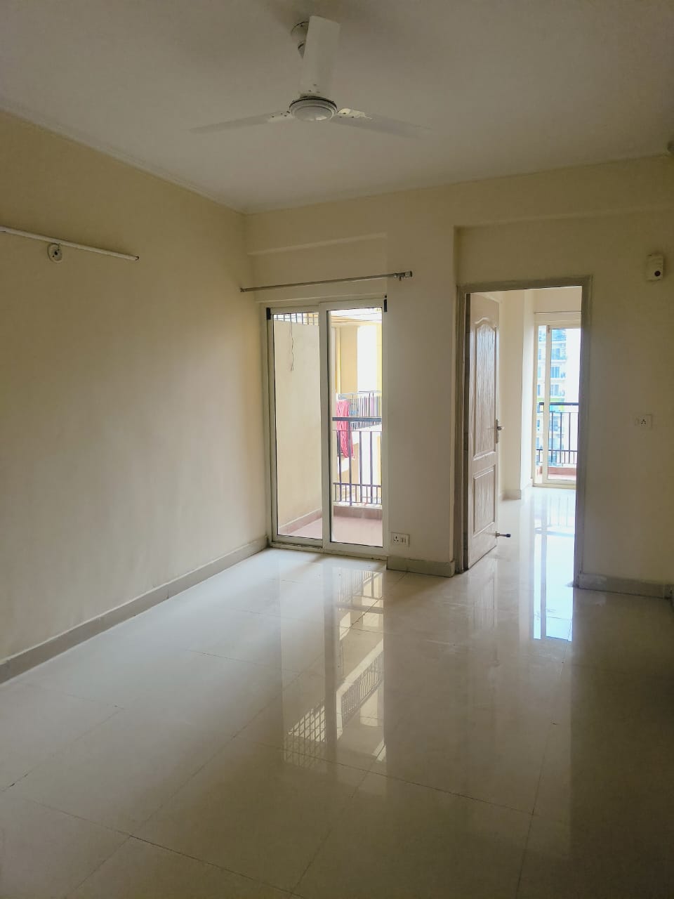 1 BHK 615 Sq.Ft. Apartment in Maxblis Grand Wellington