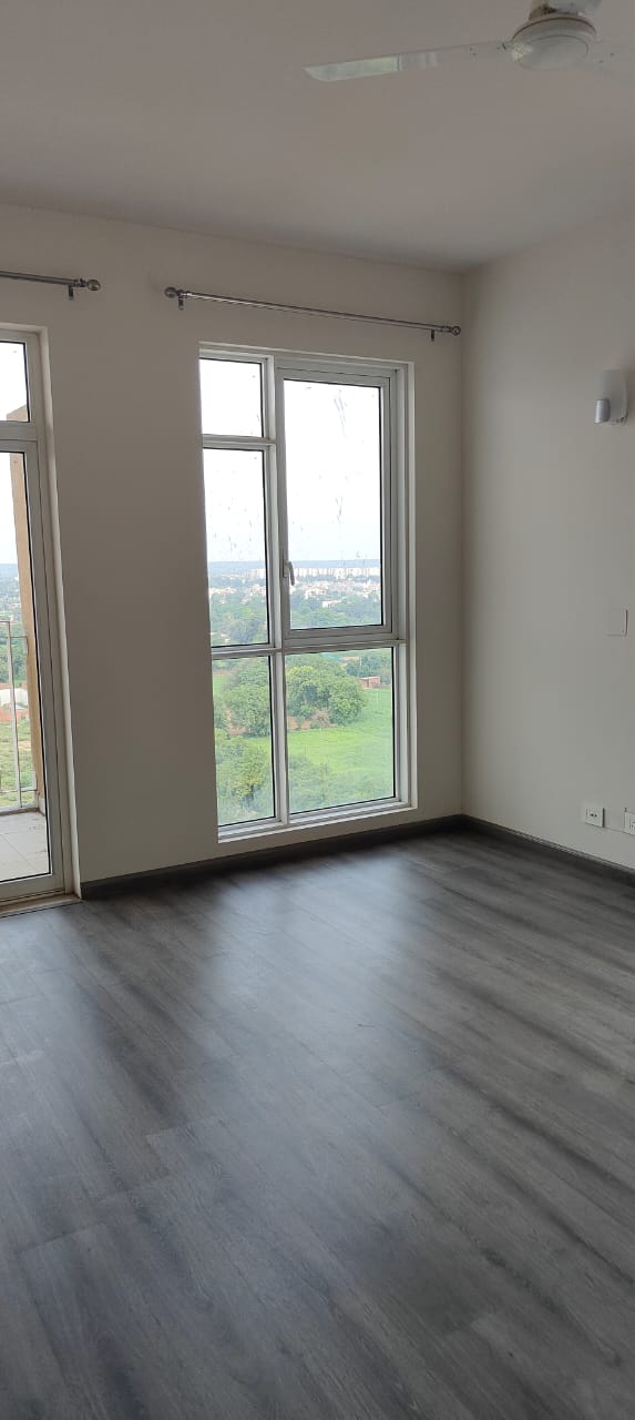 3 BHK + Study Room 1852 Sq.Ft. Apartment in Ireo The Corridors
