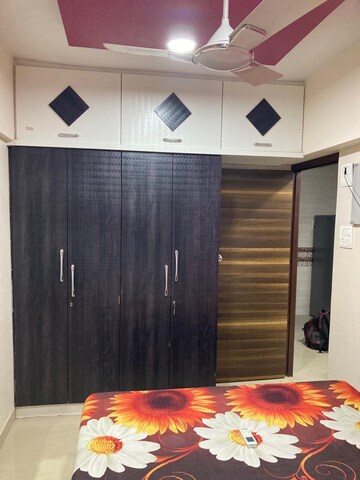 Furnished Amenities in 2 BHK Builder Floor at Santacruz East – for Rent