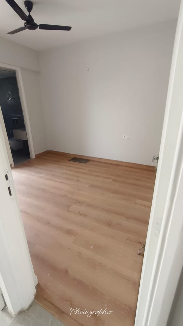 Room, signature-global-city-81 3 Bedroom 1387 Sq.Ft. Apartment In Sector 81 Gurgaon 9125900