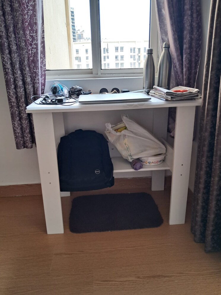 Team Area, eldeco-live-by-the-greens 3 Bedroom 827 Sq.Ft. Apartment In Sector 150 Noida 9125885