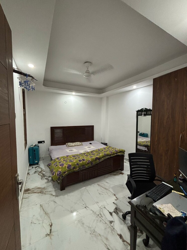 Bedroom, paryavaran complex 3 Bedroom 990 Sq.Ft. Apartment In Paryavaran Complex Delhi 9124800