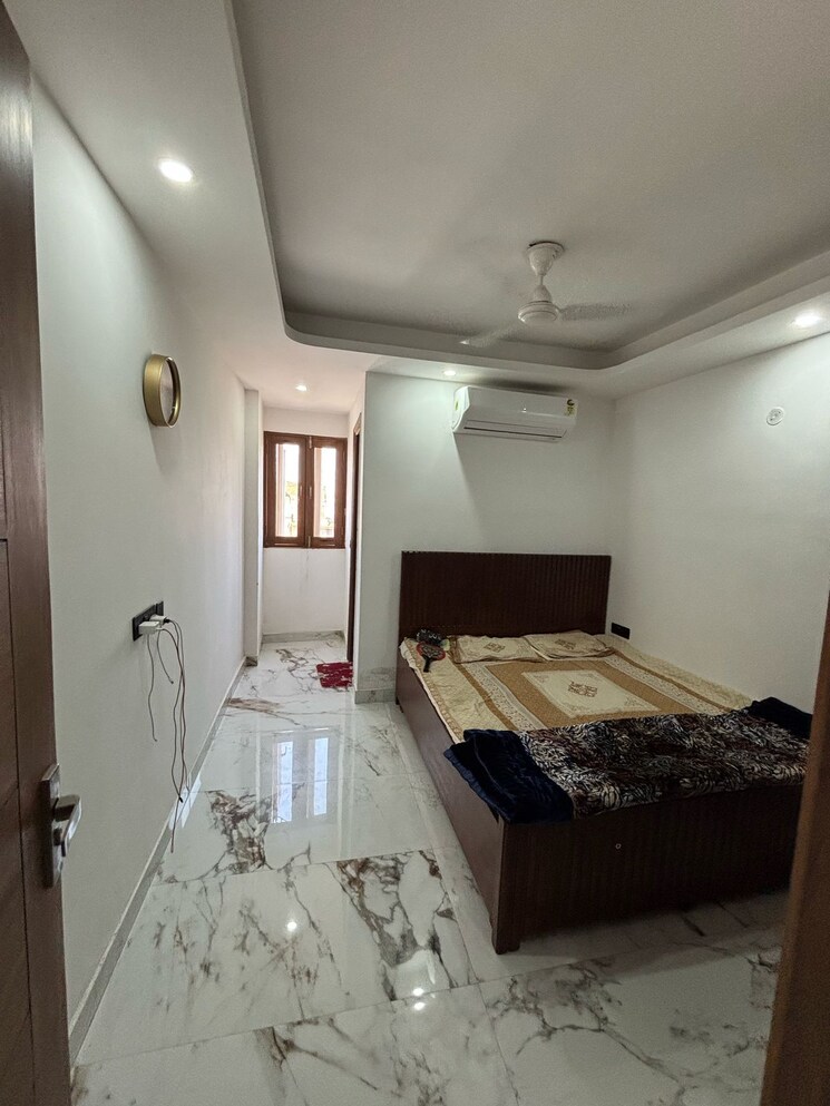 Master Bedroom, paryavaran complex 3 Bedroom 990 Sq.Ft. Apartment In Paryavaran Complex Delhi 9124800
