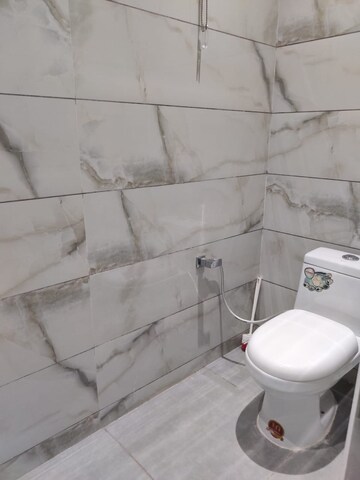 Bathroom in 1 RK Independent House at Sector 17 – for Rent