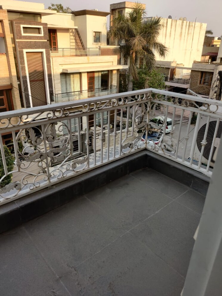 Balcony, sector 17 1 RK 650 Sq.Ft. Independent House In Sector 17 Panchkula 9125924