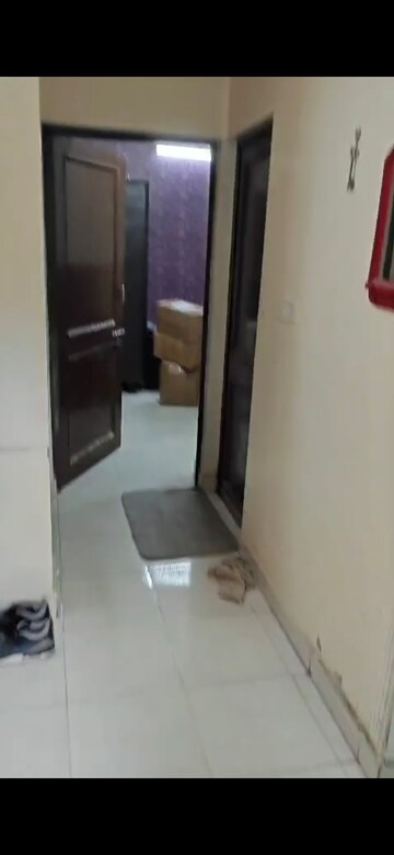 Furnished Amenities in 1.5 BHK Builder Floor at Puri PP City Centre, Pitampura – for Rent
