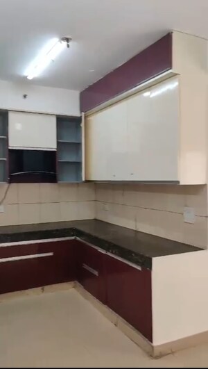 Kitchen in 2.5 BHK Apartment at Panchsheel Greens II, Sector 16 Greater Noida – for Sale
