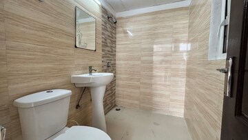 Bathroom in 3 BHK Apartment at Express Zenith, Sector 77 – for Rent