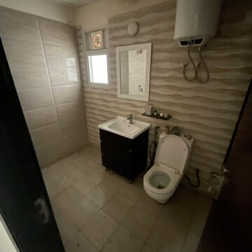 Bathroom in 3.5 BHK Apartment at Express Zenith, Sector 77 – for Rent