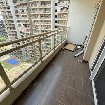 Balcony in 3.5 BHK Apartment at Express Zenith, Sector 77 – for Rent