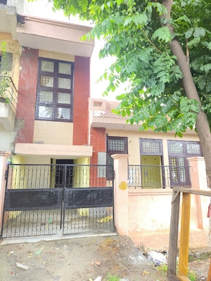 2 BHK Independent House For Sale in Xu Iii Greater Noida