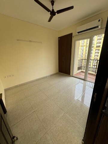 3 BHK Apartment For Rent in Dasnac The Jewel, Sector 75