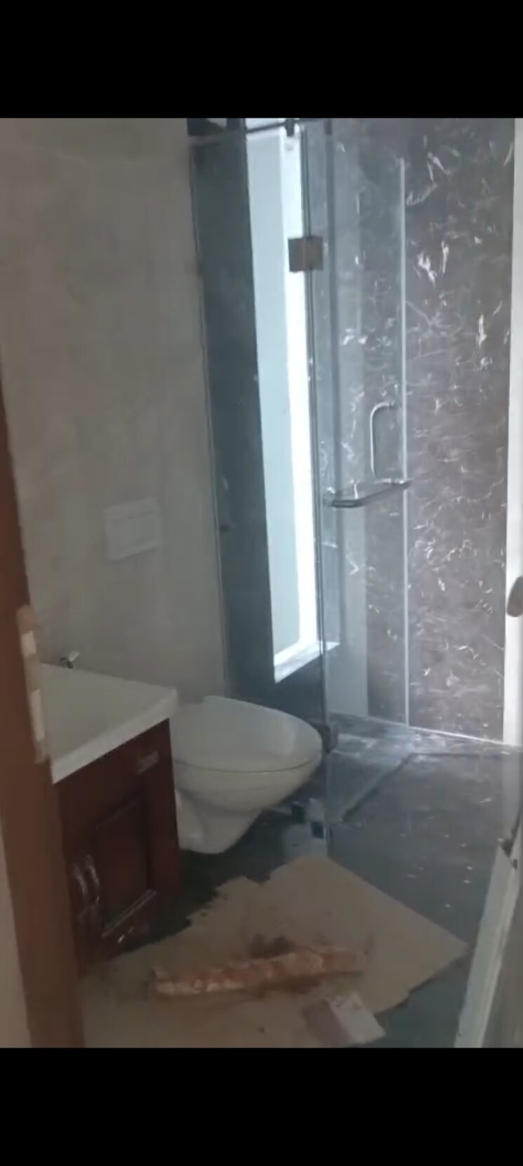 Bathroom, ekta-tripolis 3 Bedroom 1084 Sq.Ft. Apartment In Goregaon West Mumbai 9125881