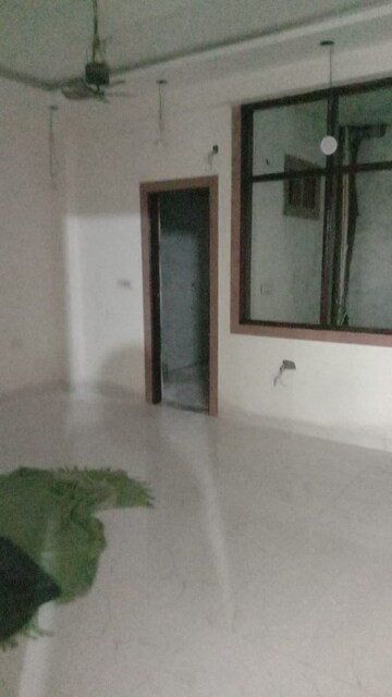 Room in 4 BHK Builder Floor at Avantika Colony – for Sale