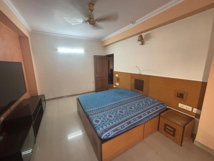 Bedroom, ramprastha-coral-heights 4 Bedroom 2600 Sq.Ft. Apartment In Ramprastha Greens Ghaziabad 9126212