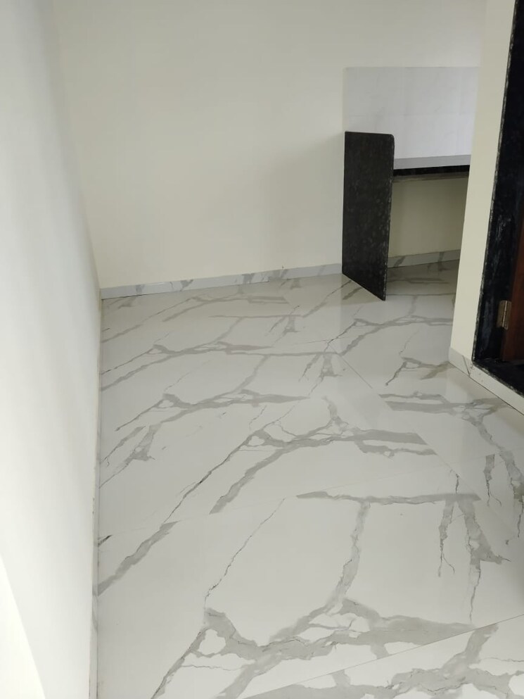 Room, vtb-landmark Commercial Office Space 660 Sq.Ft. In Chikhali Pune 9126192