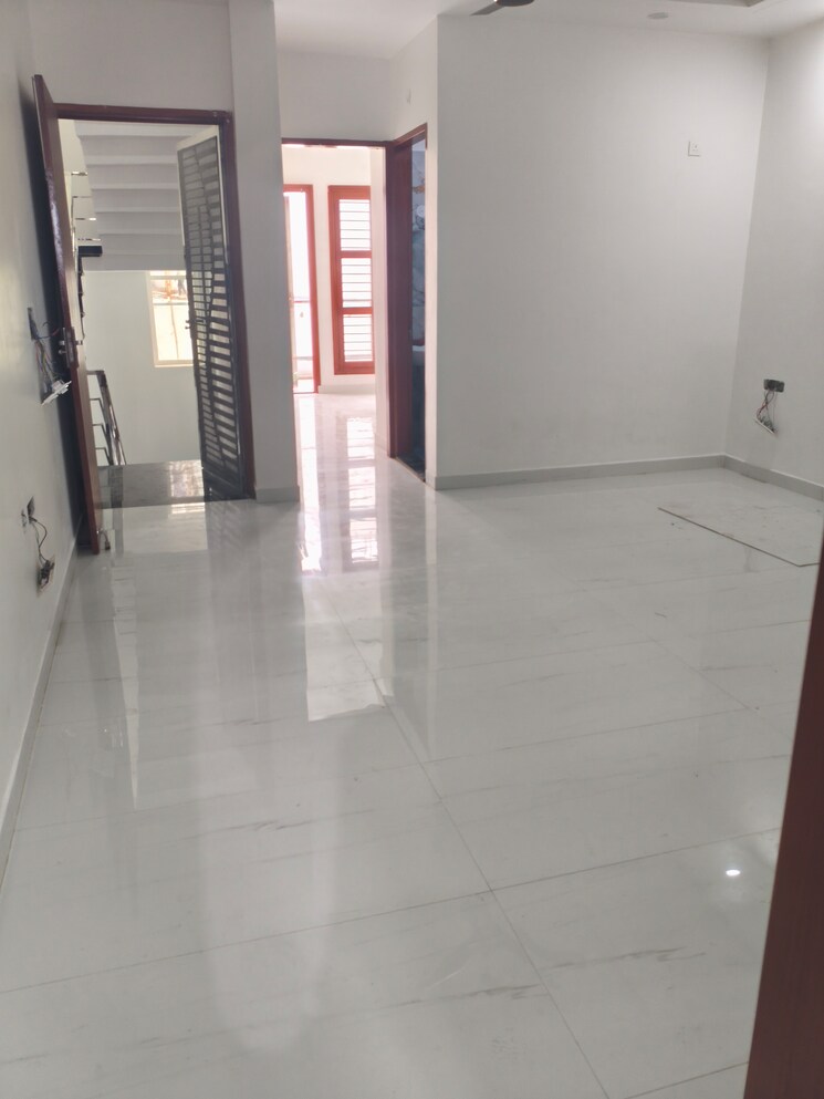 undefined, wave-aranyam-valley 2 Bedroom 160 Sq.Ft. Apartment In Sector 2 Wave City Ghaziabad 9126225