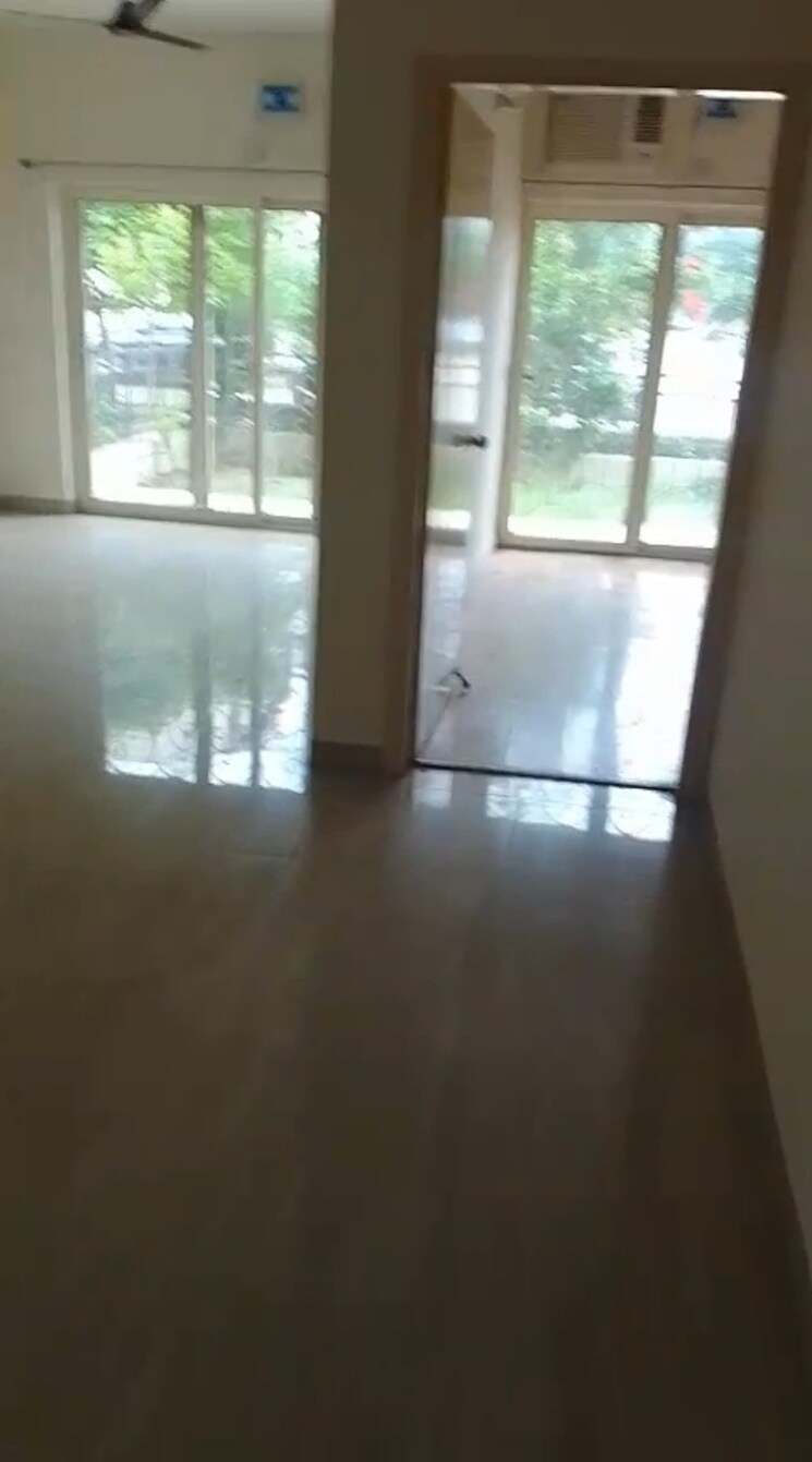 Room, puri-aman-vilas 3 Bedroom 265 Sq.Yd. Apartment In Sector 89 Faridabad 9126221