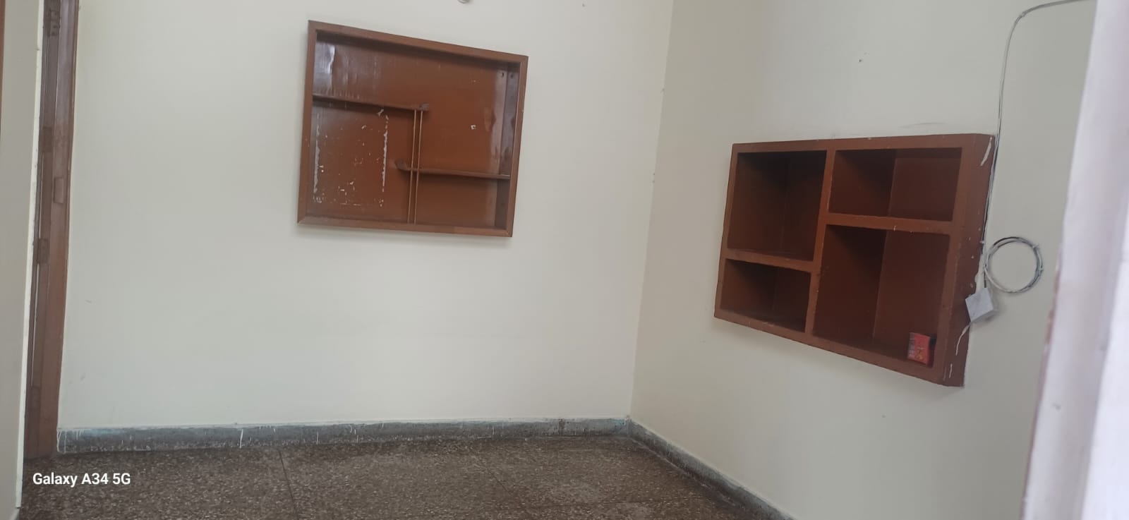 2 BHK Builder Floor For Rent in 2rooms With Kitchen Bathr