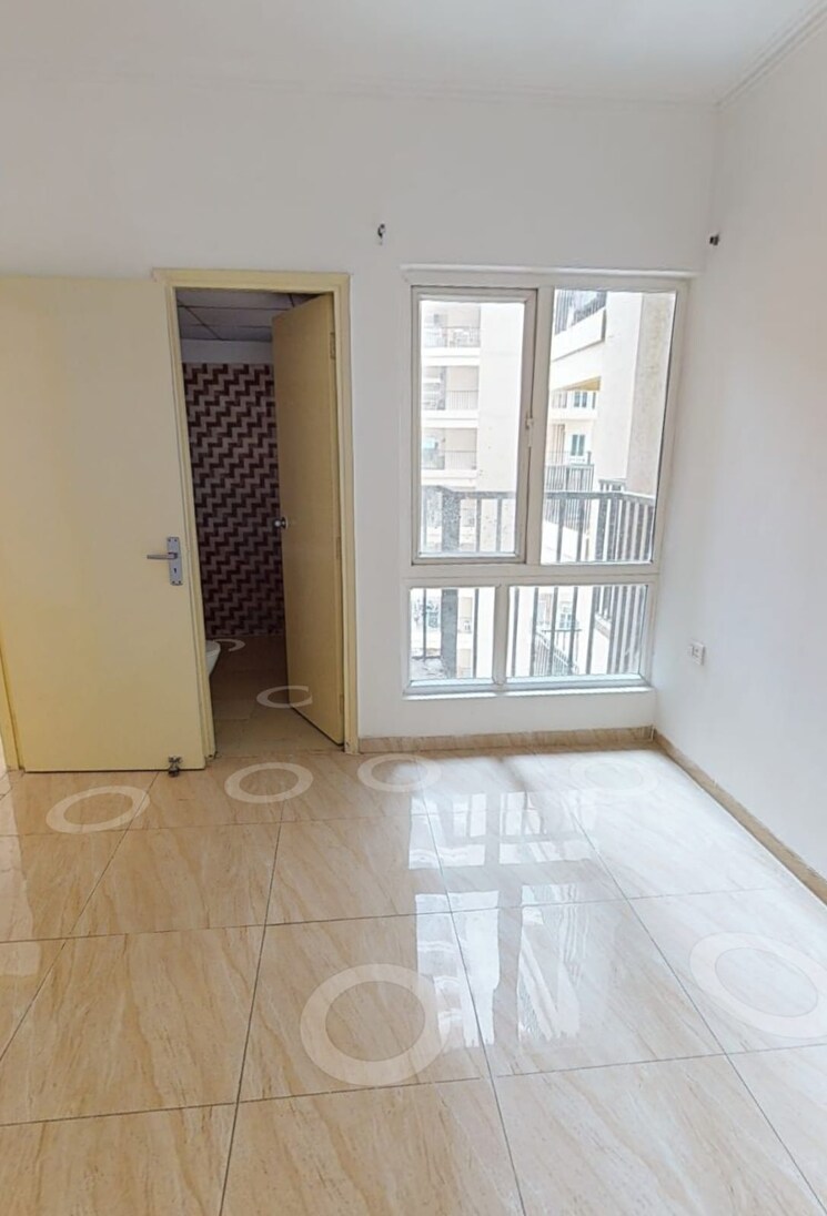 Room, gaur-city-2-14th-avenue 2 Bedroom 955 Sq.Ft. Apartment In Sector 16c Greater Noida Greater Noida 9126244