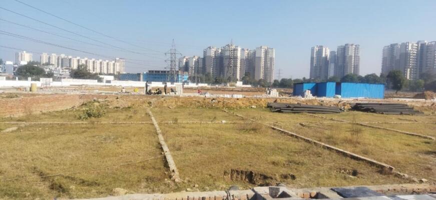 155 Sq.Yd. Plot in Rof Insignia Park Sector