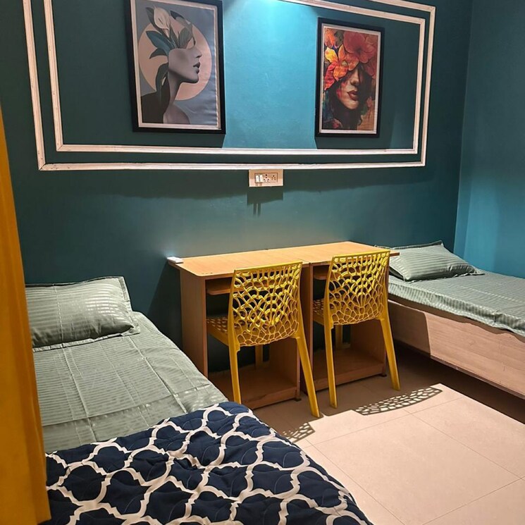 Bedroom, sector 63 Pg For Boys & Girls In Sector 63 9126274