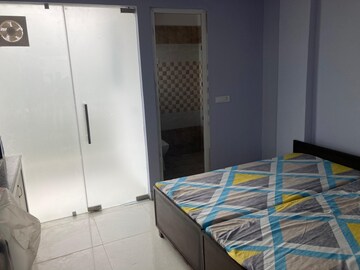 Room in 1 RK Apartment at Vipul World Floors, Sector 48 – for Rent