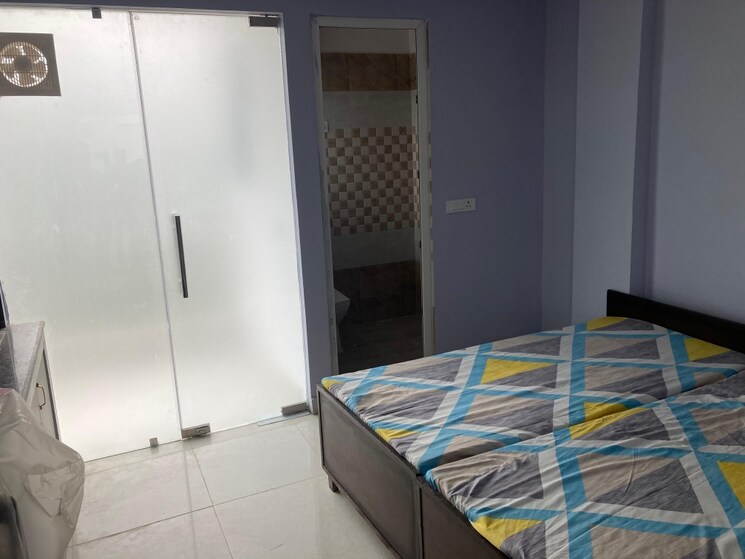 Room, vipul-world-floors 1 RK 250 Sq.Ft. Apartment In Sector 48 Gurgaon 9126295