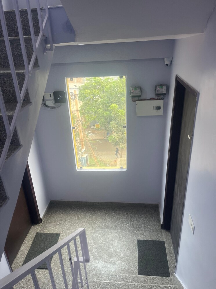 Room, vipul-world-floors 1 RK 250 Sq.Ft. Apartment In Sector 48 Gurgaon 9126295