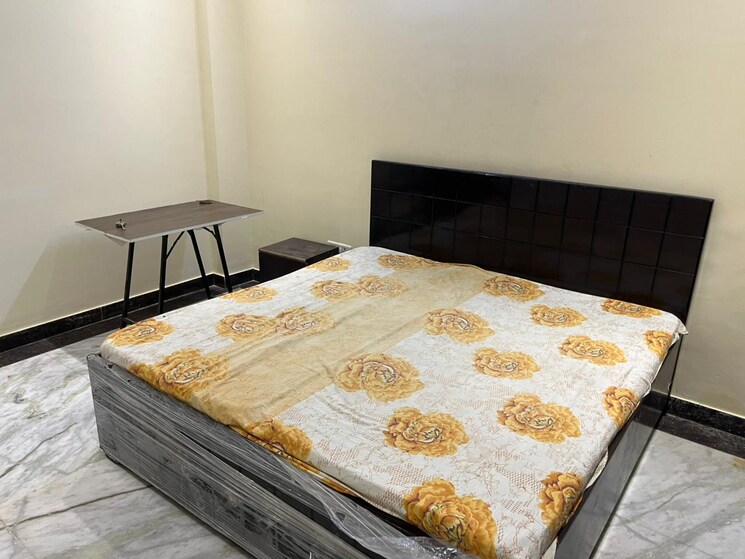 Bedroom, sas-tower 2 Bedroom 1200 Sq.Ft. Builder Floor In Sector 38 Gurgaon 9126300