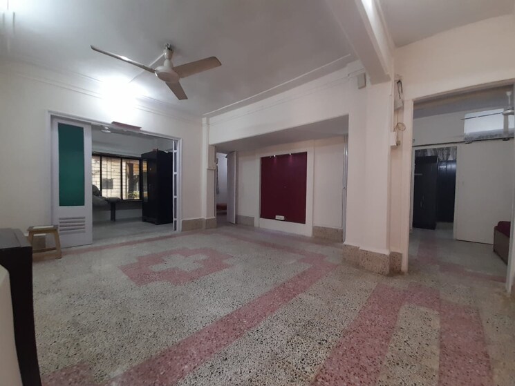 Room, goregaon east 2 Bedroom 750 Sq.Ft. Apartment In Goregaon East Mumbai 9126316