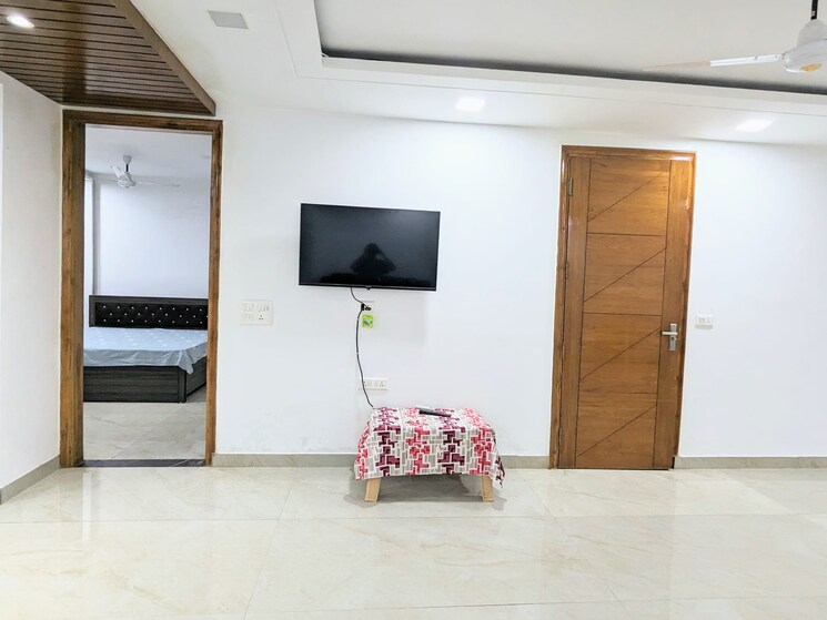 Room, shree-vardhman-victoria 3 Bedroom 1950 Sq.Ft. Apartment In Sector 70 Gurgaon 9126324