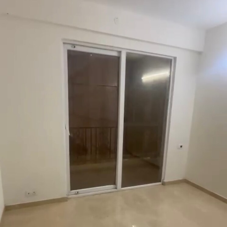 Room, bptp-astaire-gardens-pedestal-floors 3 Bedroom 1700 Sq.Ft. Apartment In Sector 70a Gurgaon 9126328