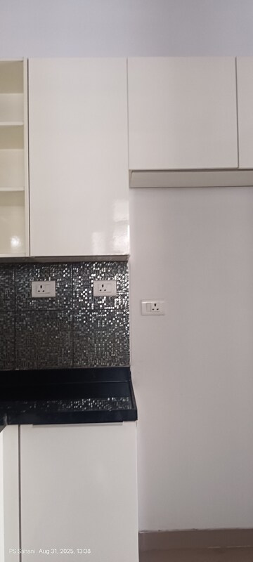 Furnished Amenities in 3 BHK Apartment at Lodha Allura, Worli – for Rent