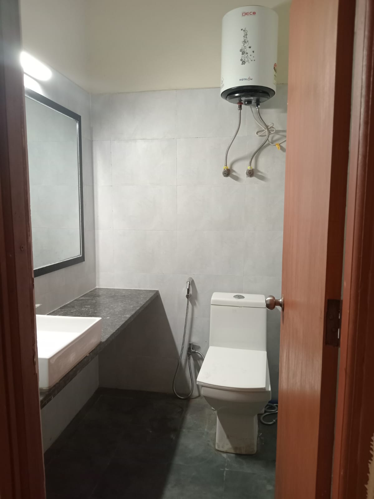 2 BHK + Study Room 845 Sq.Ft. Apartment in Migsun Twiinz